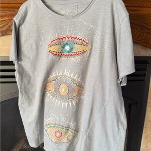 Katy Sea Gray Short Sleeve Tee with Embroidered Design